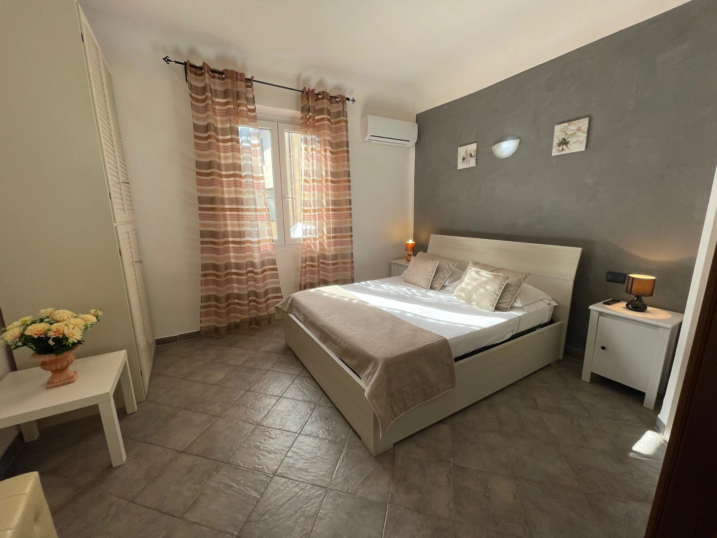 Camera Deluxe  ·  Homelink The Key, Porta al Prato / Santa Maria Novella