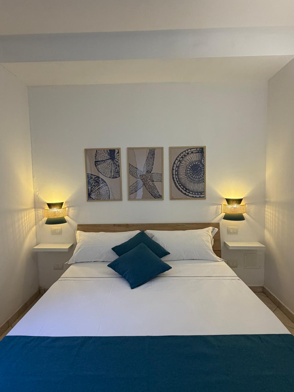 Camera matrimoniale dell'appartamento Tramonto dorato a Montiano, Maremma