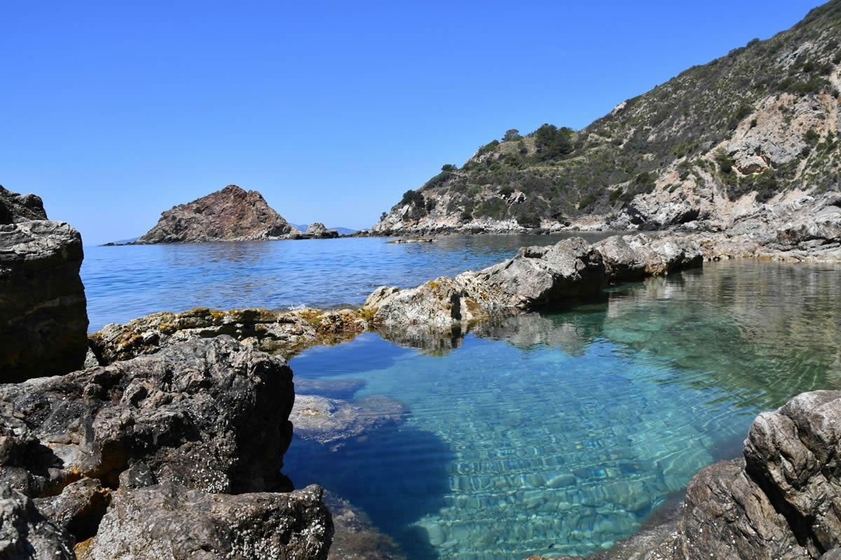 Vista panoramica sulla Maremma Toscana e Monte Argentario da Montiano